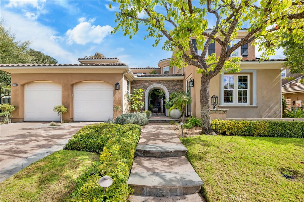112 Sawtelle Court, Simi Valley, CA 93065