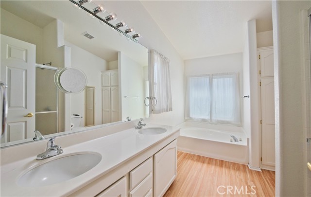 8811 Canoga Avenue, 232 photo 7