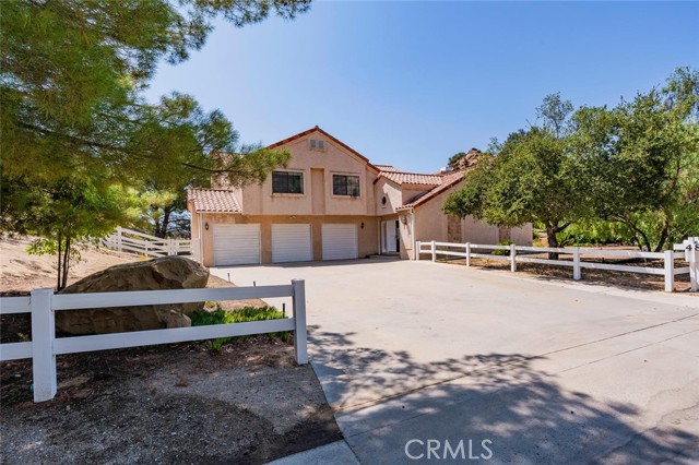 48 Ranchero Road photo 1