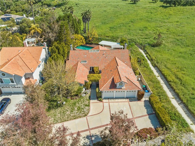 Detail Gallery Image 56 of 63 For 22101 Cairnloch St, Calabasas,  CA 91302 - 4 Beds | 3 Baths