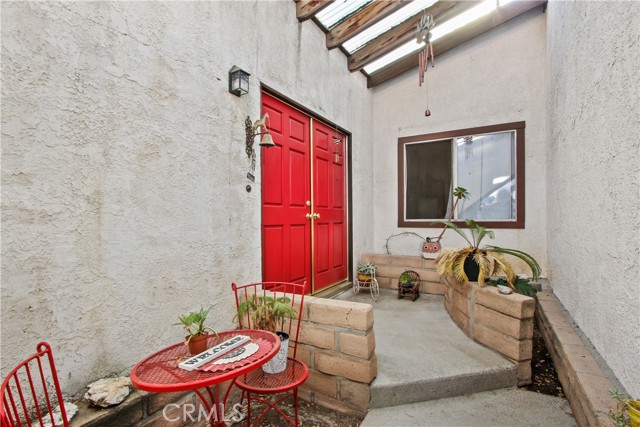 10757 Mountair Avenue photo 2