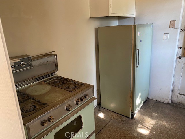 1205 South Chavez Street photo 4