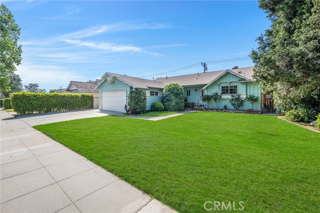 16742 Flanders Street photo 2