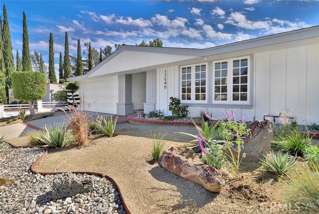 17540 Tuscan Drive photo 3