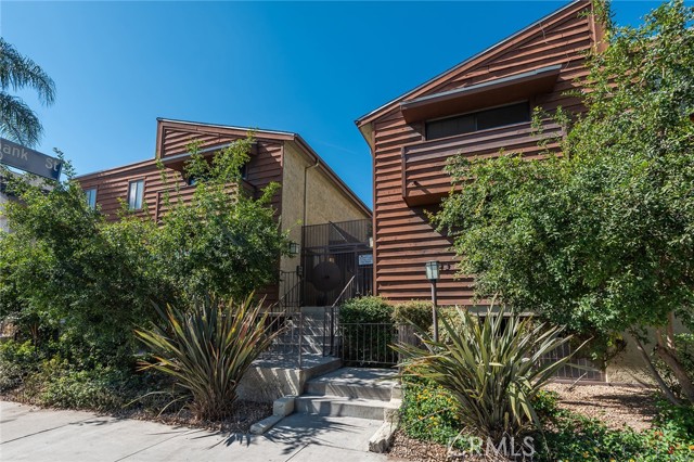 4543 Coldwater Canyon Avenue, 1 photo 2