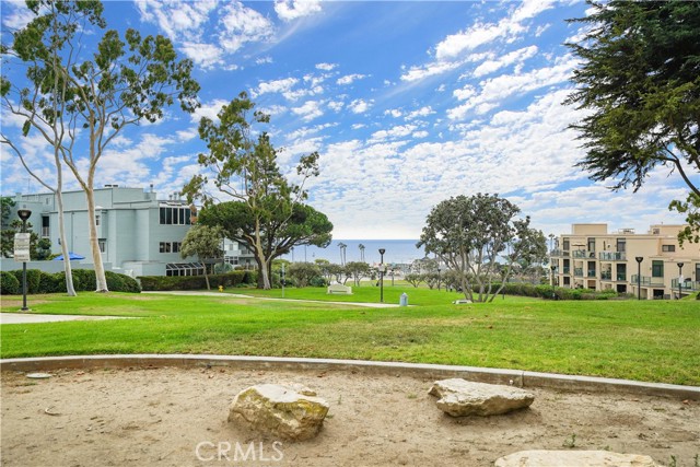 230 The Village, Redondo Beach, California 90277, 2 Bedrooms Bedrooms, ,2 BathroomsBathrooms,Residential,Sold,The Village,SR21243155