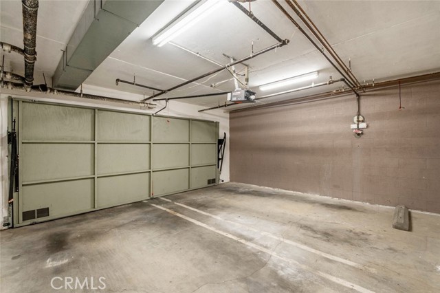 4520 Fulton Avenue, 10 photo 25