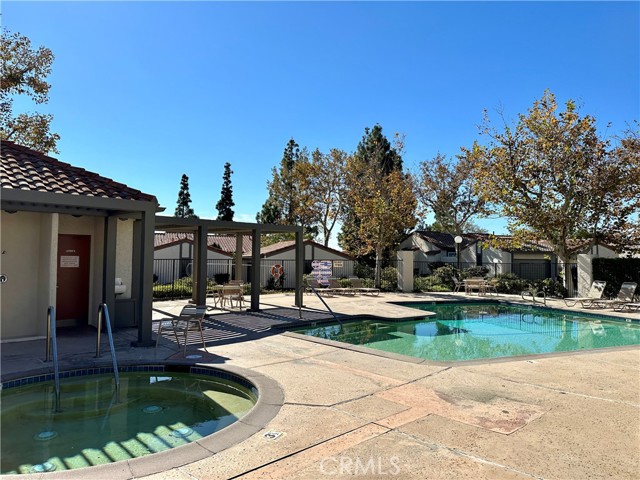 19553 Rinaldi Street, 22 photo 7