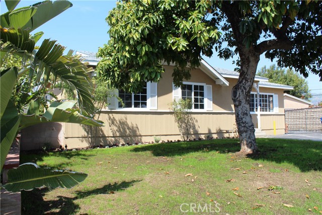 21733 Tuba St, Chatsworth, CA 91311