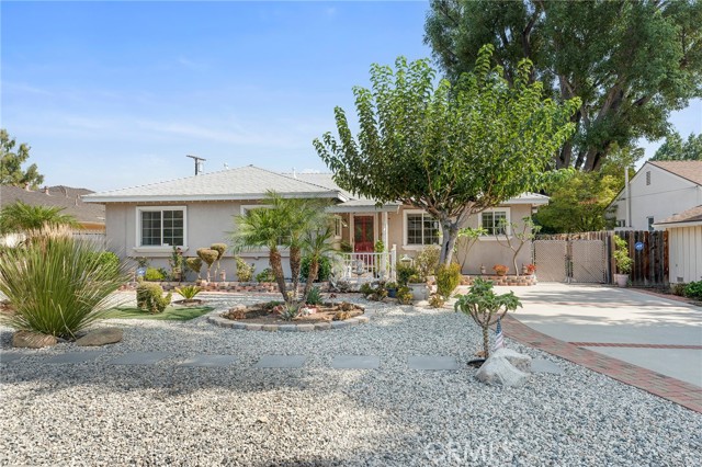 7106 Oakdale Avenue photo 2