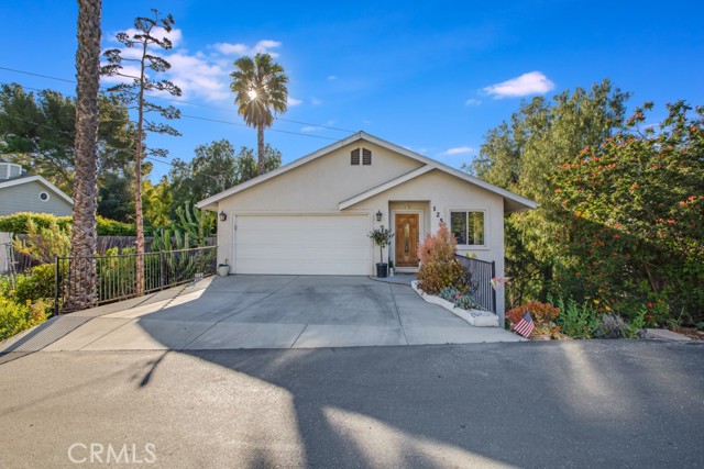 Detail Gallery Image 1 of 1 For 125 Acacia, Newbury Park,  CA 91320 - 4 Beds | 2/1 Baths