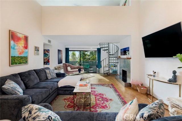 1940 N Highland Avenue PH81 Hollywood Hills, California 1940 N Highland Avenue PH81