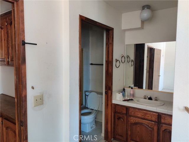 5727 Etiwanda Avenue, 3 photo 8