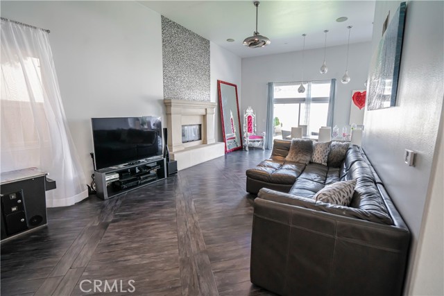 Living Room with Handsome Fireplace