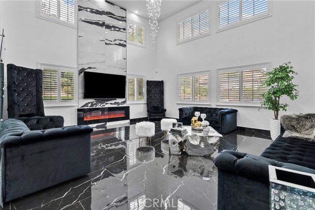 12124 Delante Way photo 2