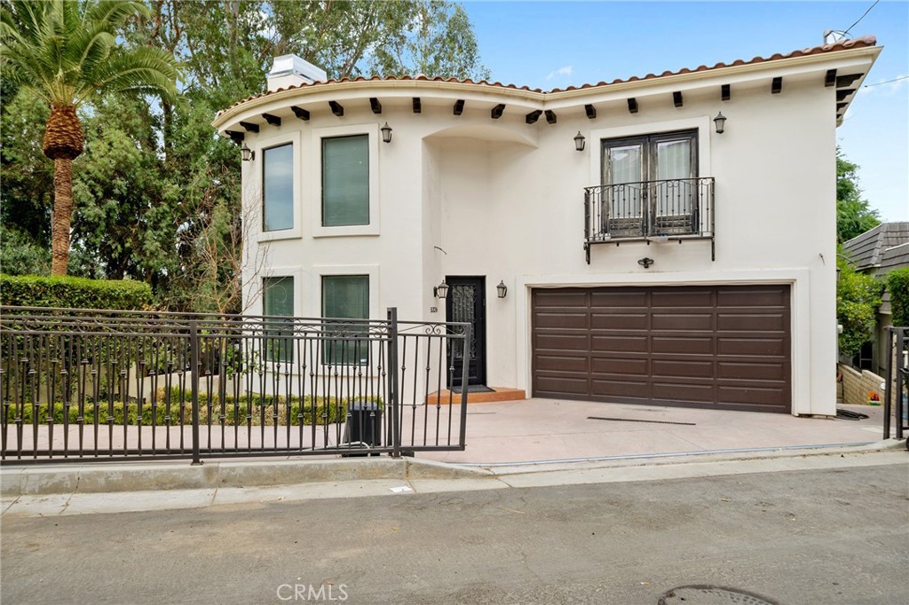 5326 Campo Road, Woodland Hills, CA 91364