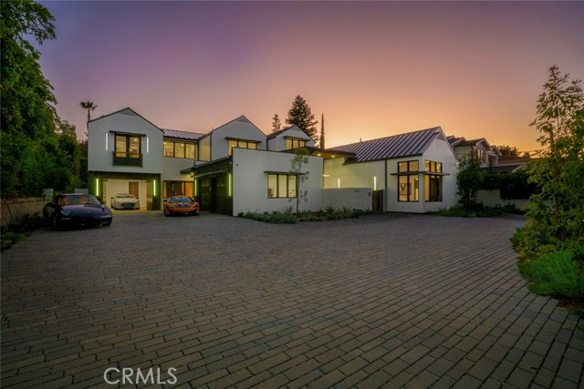 Photo of 14226 Greenleaf Street, Sherman Oaks, CA 91423