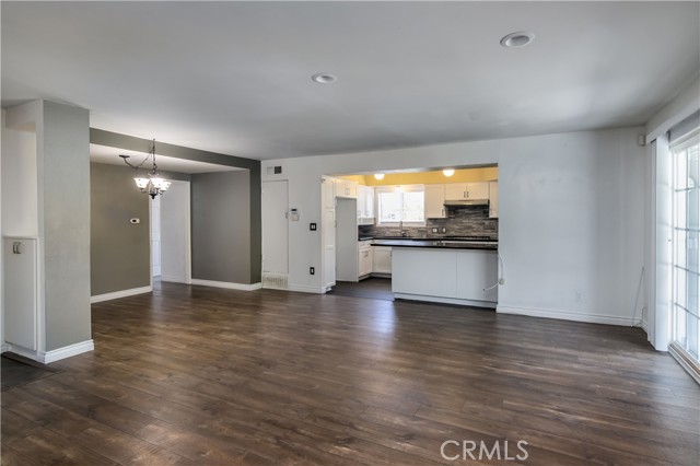 17226 Simonds Street photo 5