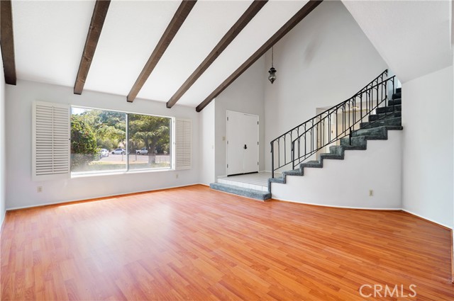 11154 Newcastle Avenue photo 2
