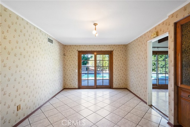 Straight on view of the family room/dining room