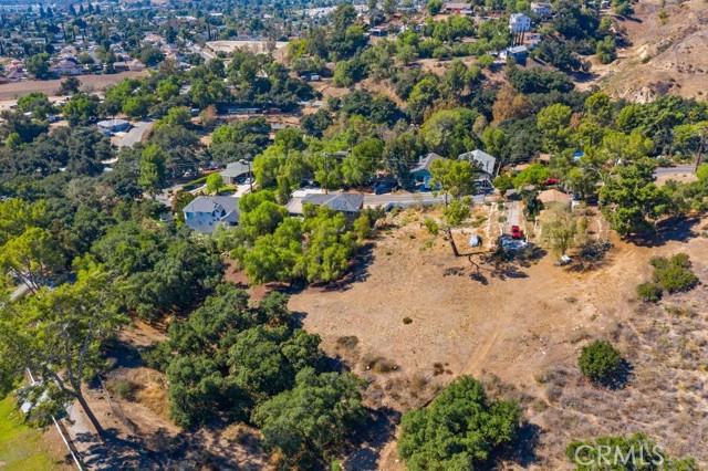 11908 East photo 3