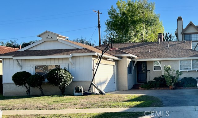 19760 Bassett Street photo 1