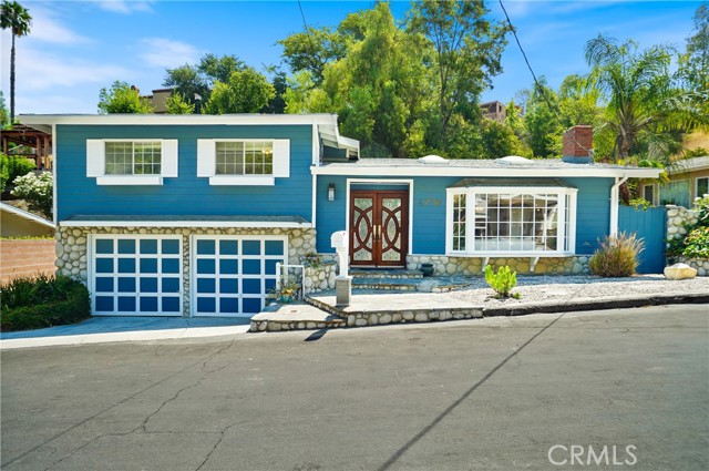 4756 Excelente Drive photo 1