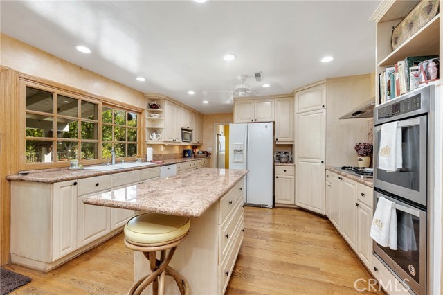 21611 Cezanne Place photo 6