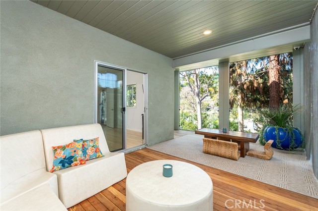 Ce924a85 C2e3 497a 8699 412419f543f2