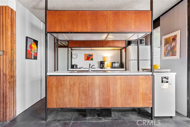 640 33rd Street, Manhattan Beach, California 90266, 4 Bedrooms Bedrooms, ,3 BathroomsBathrooms,Residential,Sold,33rd,SR22170320