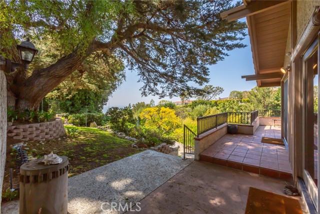 1103 Via Curva, Palos Verdes Estates, California 90274, 4 Bedrooms Bedrooms, ,5 BathroomsBathrooms,Residential,Sold,Via Curva,SR22096388