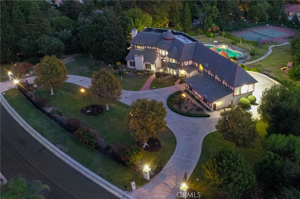 22570 La Quilla Drive, Chatsworth, CA 91311