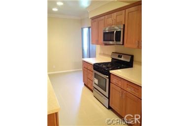 6225 Coldwater Canyon #3