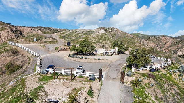 16669 Vasquez Canyon Road, Canyon Country (santa Clarita), California 91351, ,Residential,For Sale,16669 Vasquez Canyon Road,CRSR23020039