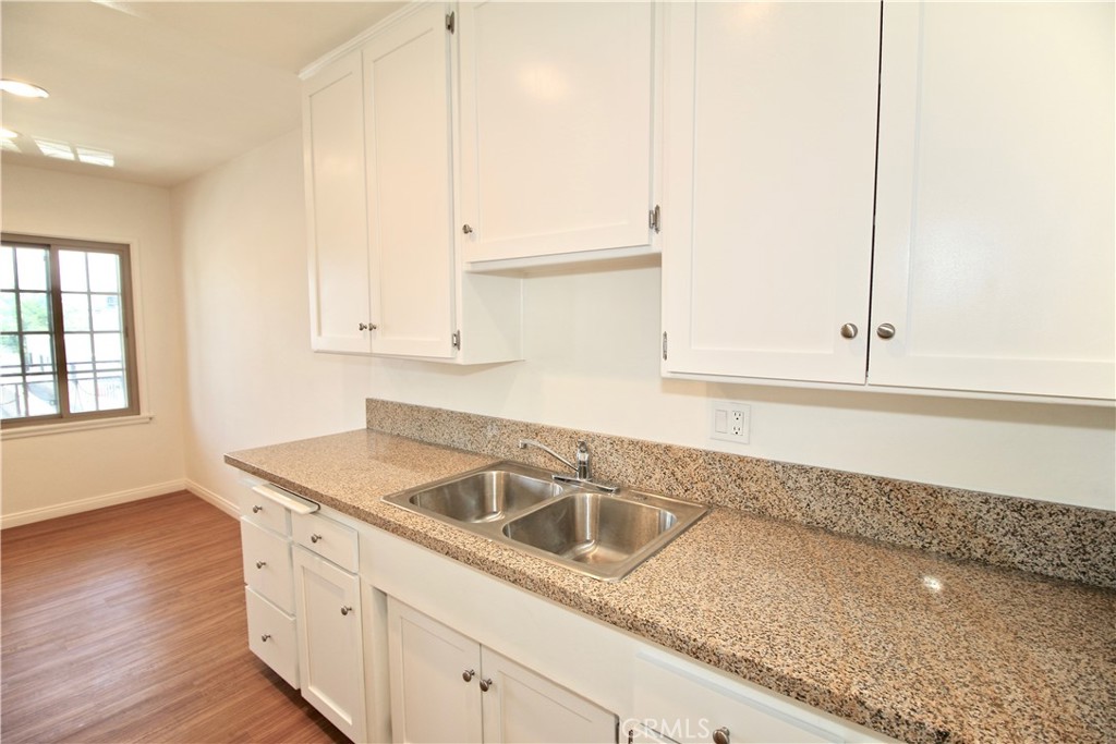 6951 Simpson Avenue A11, North Hollywood, CA 91605
