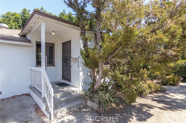 17905 Bullock Street photo 2