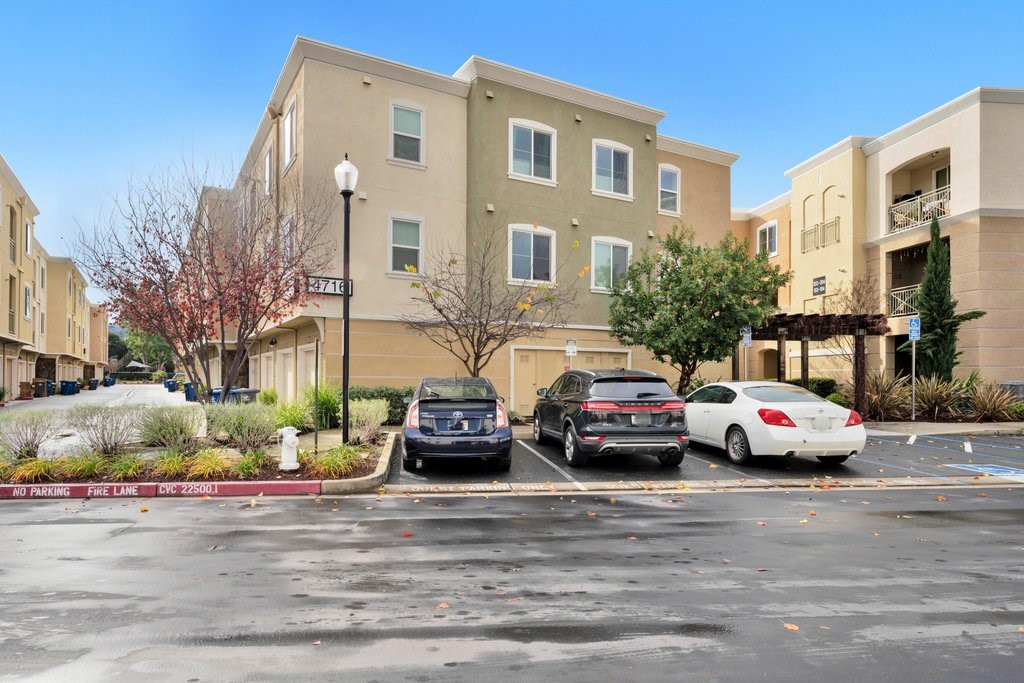 Detail Gallery Image 1 of 1 For 4716 Norris Canyon Rd #202,  San Ramon,  CA 94583 - 3 Beds | 2 Baths