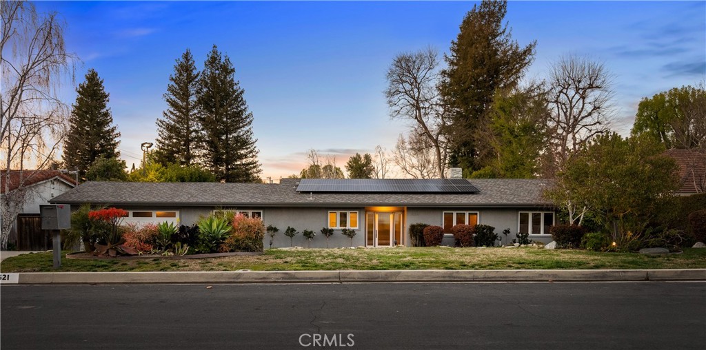 4521 Del Moreno Drive, Woodland Hills, CA 91364