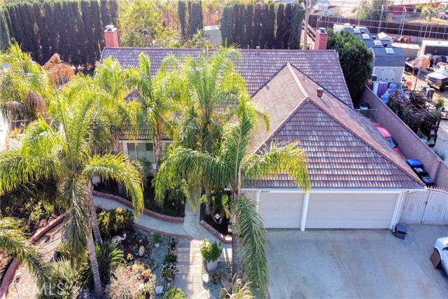 14085 Lakeside Street photo 1