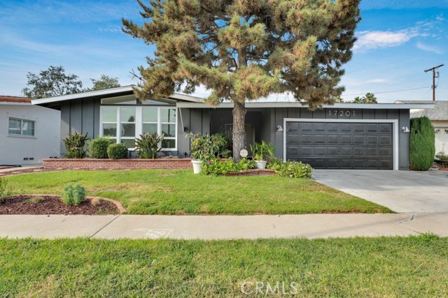 17201 Willard Street photo 1