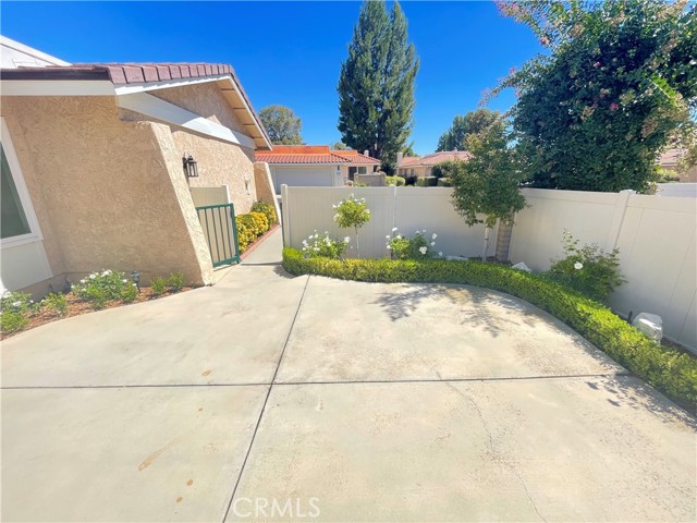2134 Crespi Lane photo 8