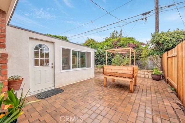 1896 Munson St. - Backyard and enclosed patio