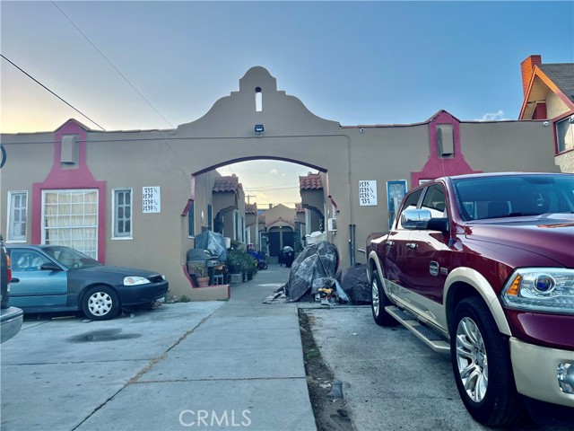 1735 6th Avenue #8, Los Angeles, CA, 90019 1735 6th Avenue #8, Los Angeles, CA, 90019