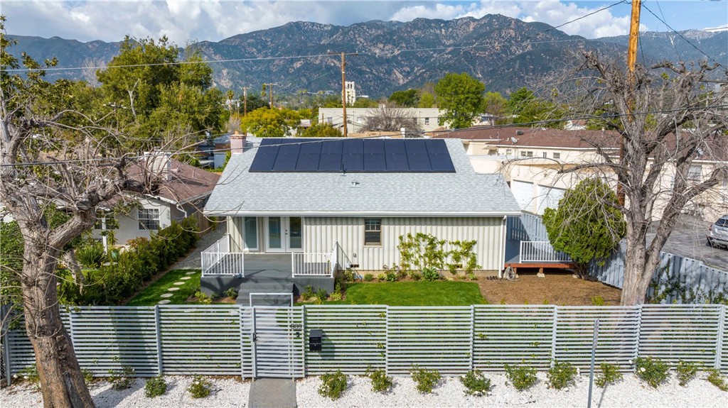 869 E Sacramento Street, Altadena, CA 91001