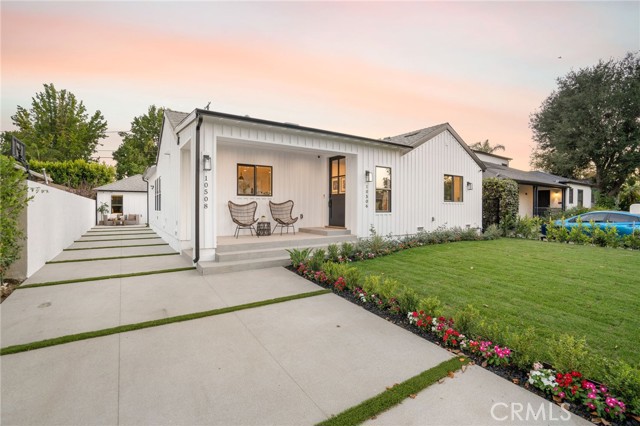 10506 Bloomfield Street photo 2