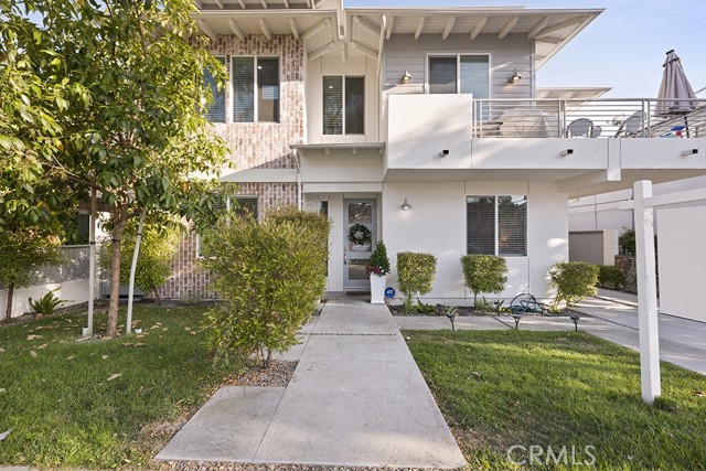 2410 Grant Avenue, Redondo Beach, California 90278, 4 Bedrooms Bedrooms, ,4 BathroomsBathrooms,Residential,Sold,Grant,SR22146019