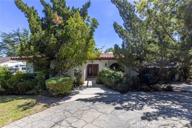 5728 Calvin Avenue photo 1