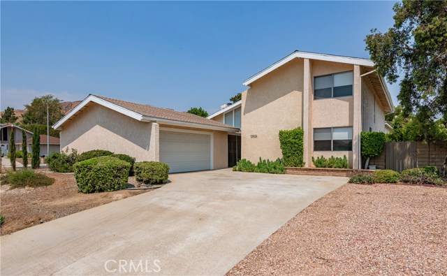 Photo of 12526 Neon Way, Granada Hills, CA 91344