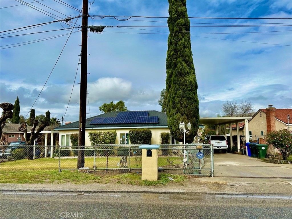 9611 52nd Street, Riverside, CA 92509