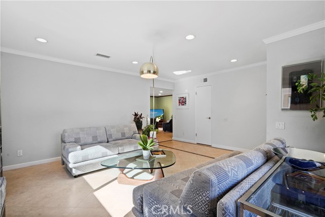 Living Room w/ recessed lighting